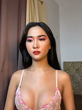 Diannellove Adlı Modelin Canlı XXX Sohbeti