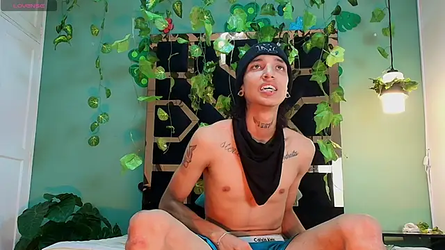 langelo_el লাইভ XXX চ্যাট