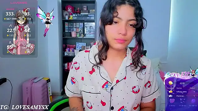 Lovelyamyy Chat XXX in diretta