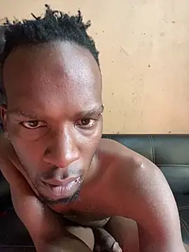 Show modela RAWFREAKYVERSE na web-kameri