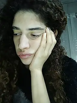 Chat +18 de Kleopatracolo ao vivo
