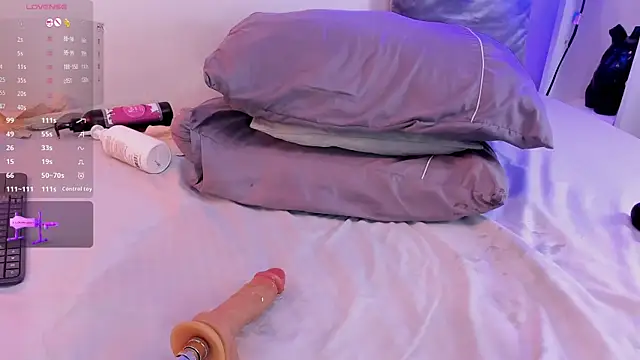 XXX chat uživo modela EmmaRouss1