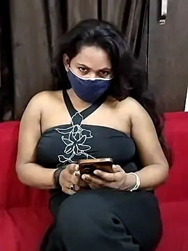 Roji_bha's Live XXX Chat