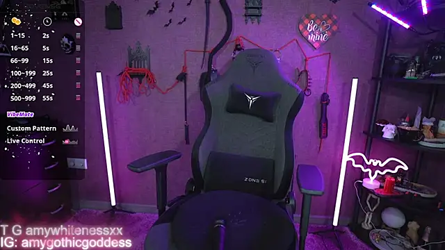 amywhitenessxx's Live XXX Chat