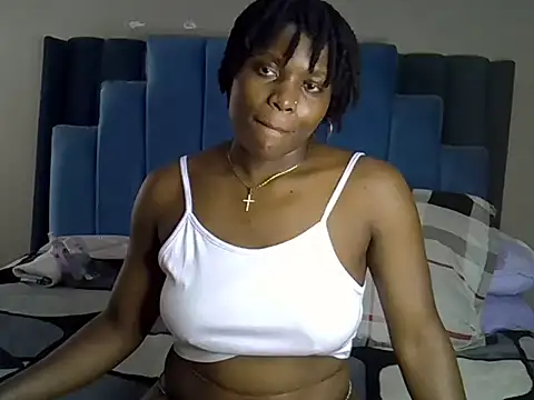 Chat +18 de melanin_moon ao vivo