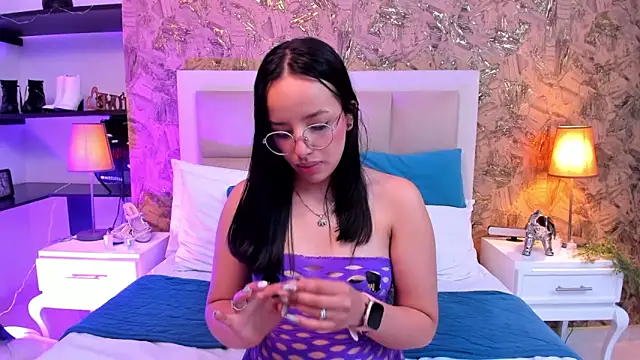 ValkyriaSteel Live XXX-chat