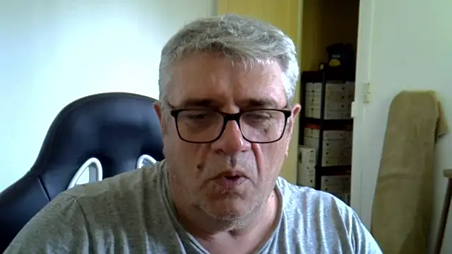 Laurent_oldmen's Live XXX Chat