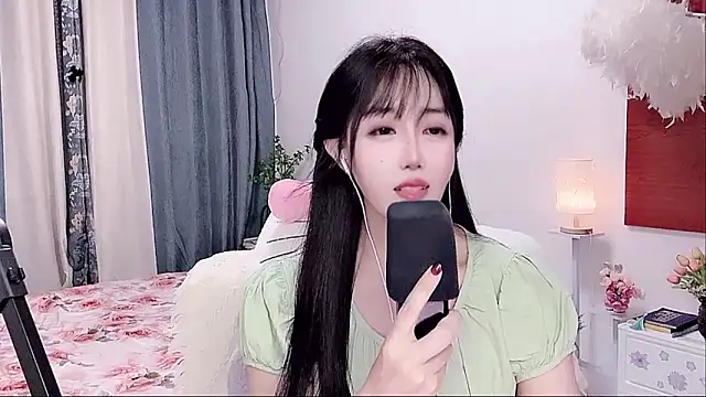Laura_520のライブXXXチャット