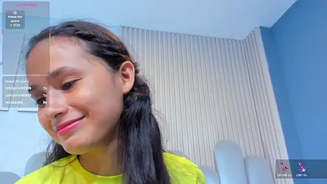 luly_dreams' Live XXX Chat