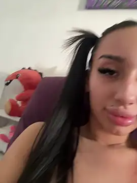 BlueEyes_BB – Naživo XXX chat
