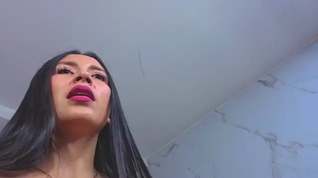 دردشة Velvet_celeste_b الجنسية المباشرة