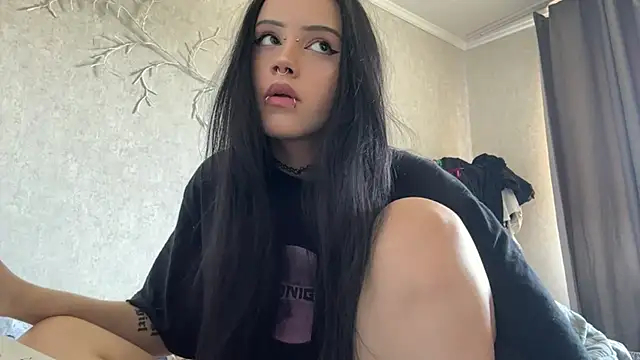 Chat +18 de LouisePavlides ao vivo