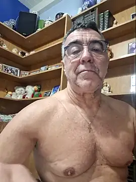 Онлайн чат XXX darialmas
