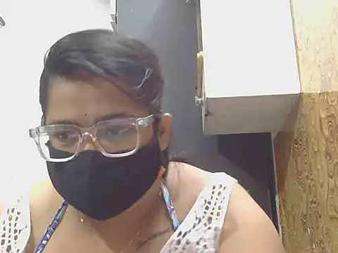 Fuckpussylickass' Live XXX Chat