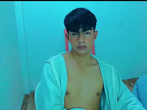 phuwin_bj élő XXX-chatje