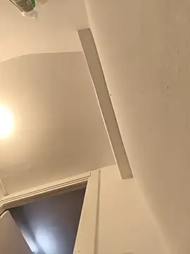 XXX chat uživo modela MissNyraSecret