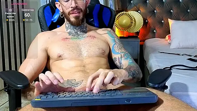 Chat XXX en directo de Simon_Rz