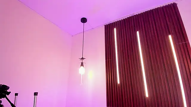 Živý XXX chat ArianaBaker