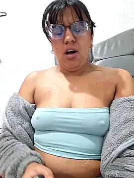 ZaidaWet live XXX chat