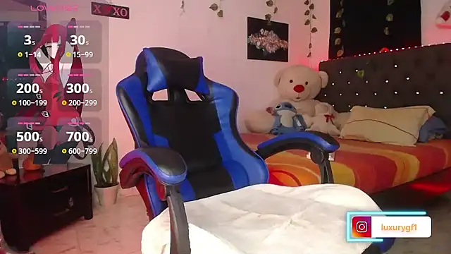 Živý XXX chat Pocahontaslovex