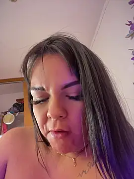 EmyiLuxe Live XXX-Chat