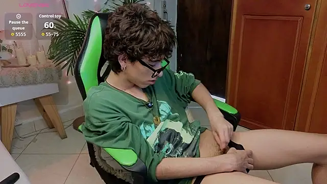 Chat XXX Live Matty_Sparkk