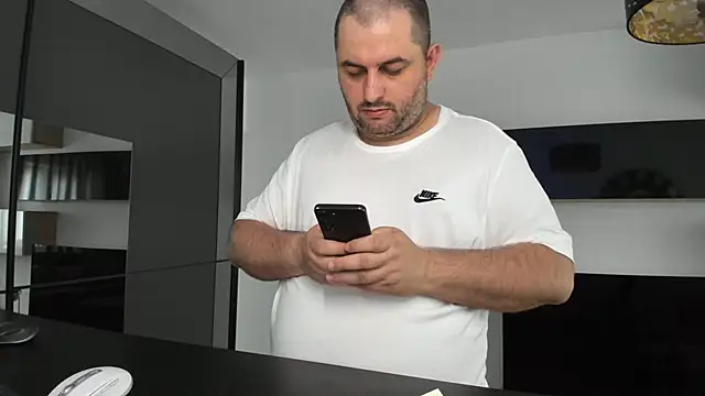 DravenPeak Live XXX-chat