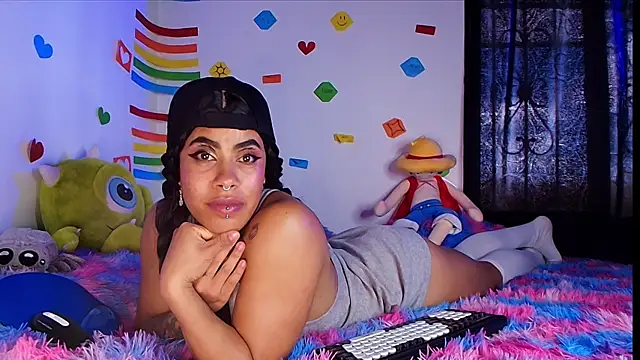 Chat XXX en directo de Canela_Osada_