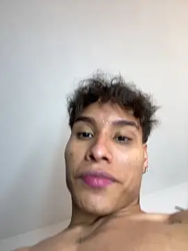 Онлайн чат XXX NelModel1