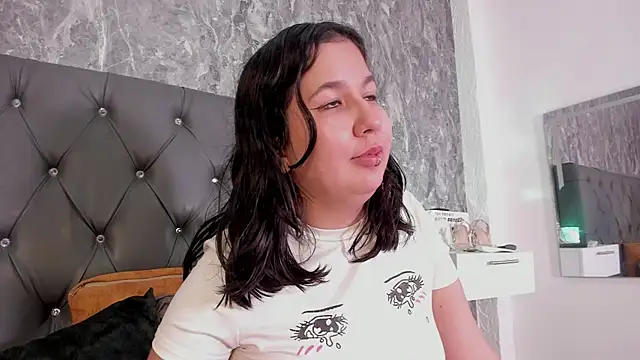 Lia_sarahi's Live XXX Chat
