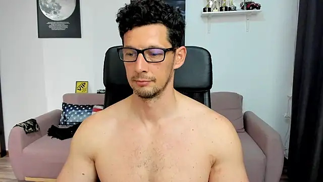 Chat XXX Live BrutusK08