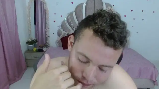 Chat XXX en directo de sven_fox723