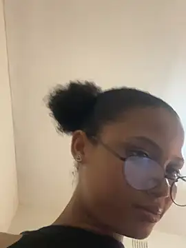 PEACHWAV3n Live XXX chat