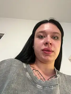 AlishaOfThorns' Live XXX Chat