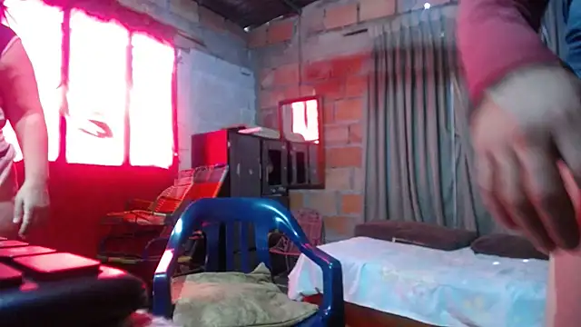 MOTHER_AND_SON09 live XXX chat