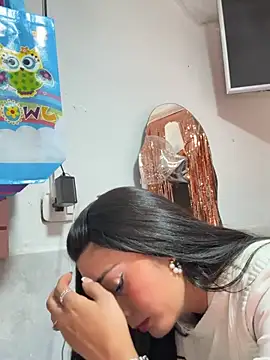 Chat XXX ao vivo de IsabellaMariet