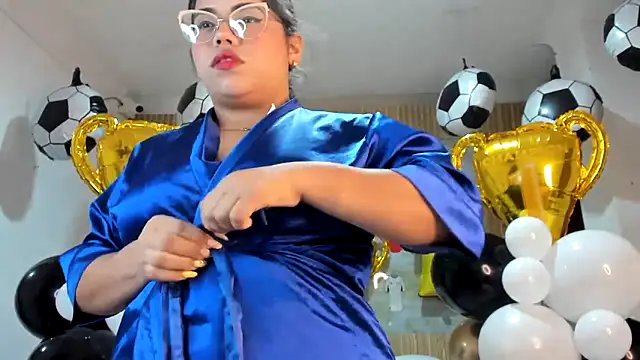 samy_19_'s Live XXX Chat