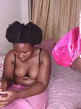 BlackPearl_19 – Naživo XXX chat