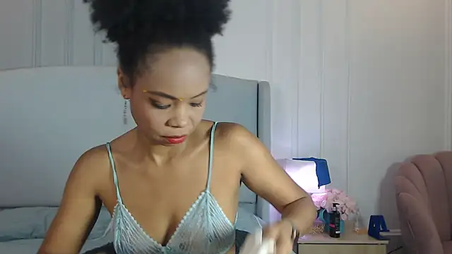 ChantalGarner 라이브 XXX 채팅