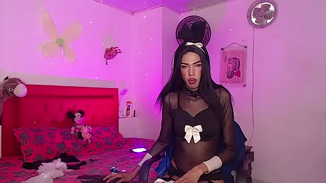 cellesthee Adlı Modelin Canlı XXX Sohbeti