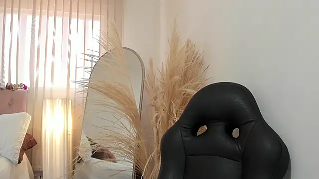 Chat XXX ao vivo de Charlotte_pleasure