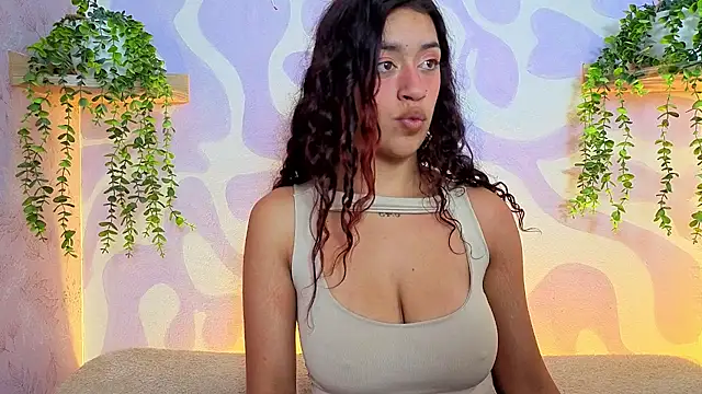 mia_scarlett7's Live XXX Chat
