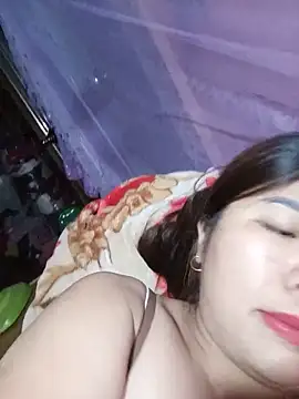 Seoi_kiee Chat XXX in diretta