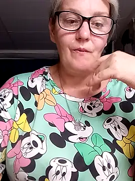 Živý XXX chat irinamaux