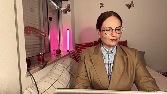دردشة UnderWunder الجنسية المباشرة