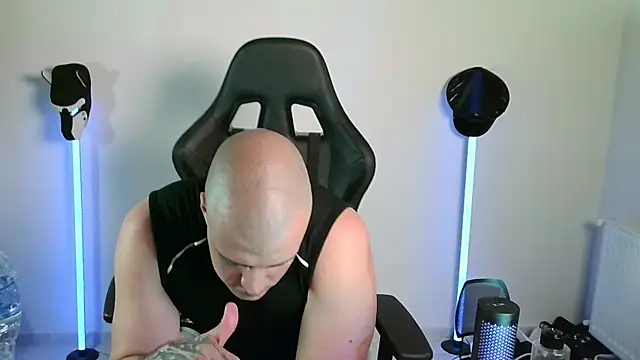 Bigbaald live XXX chat