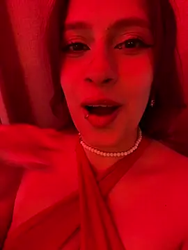 Chat +18 de steffmontespink18 ao vivo