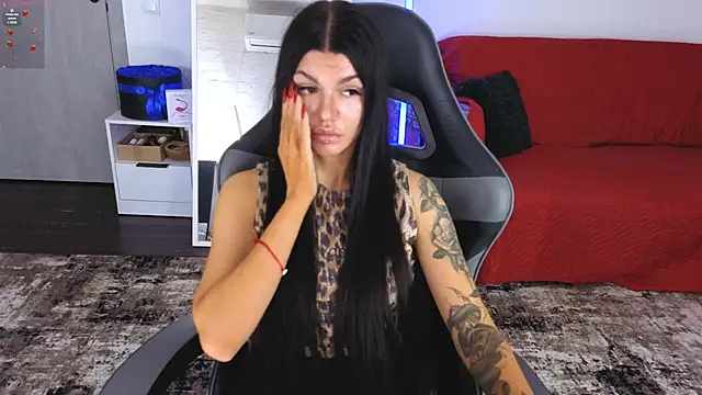 AnacondaOnn লাইভ XXX চ্যাট