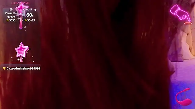 Chatroom XXX en direct de naomifire_
