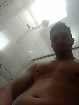 Chat +18 de Suamulherfeliz ao vivo